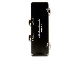 Compact Pedalboard Patch-bay Switch